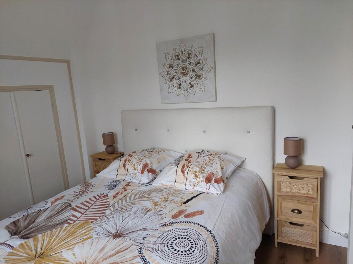 Au Gre Des Marees 2 Appartement Face A La Mer 2Eme Etage Ault Esterno foto