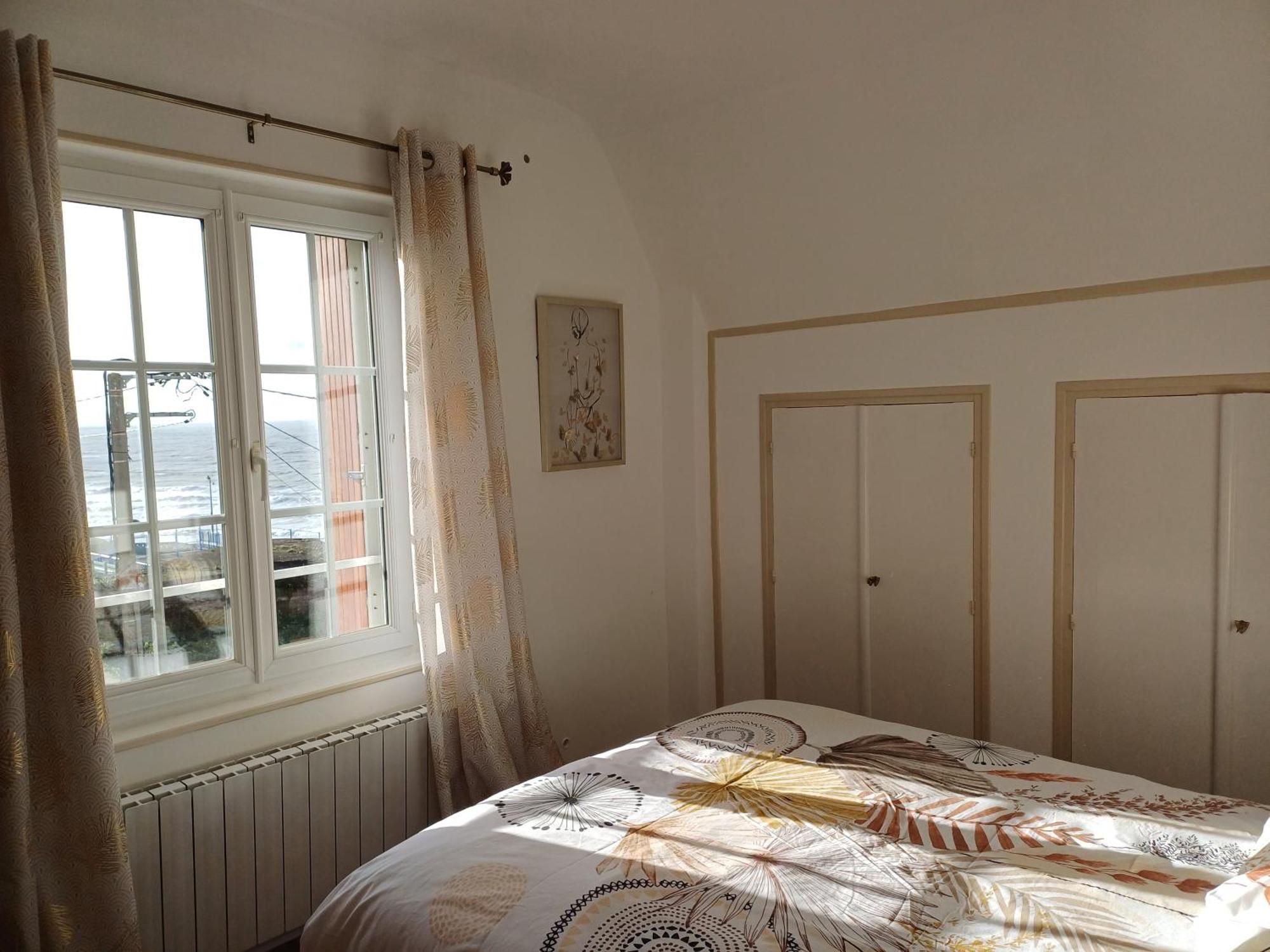 Au Gre Des Marees 2 Appartement Face A La Mer 2Eme Etage Ault Esterno foto