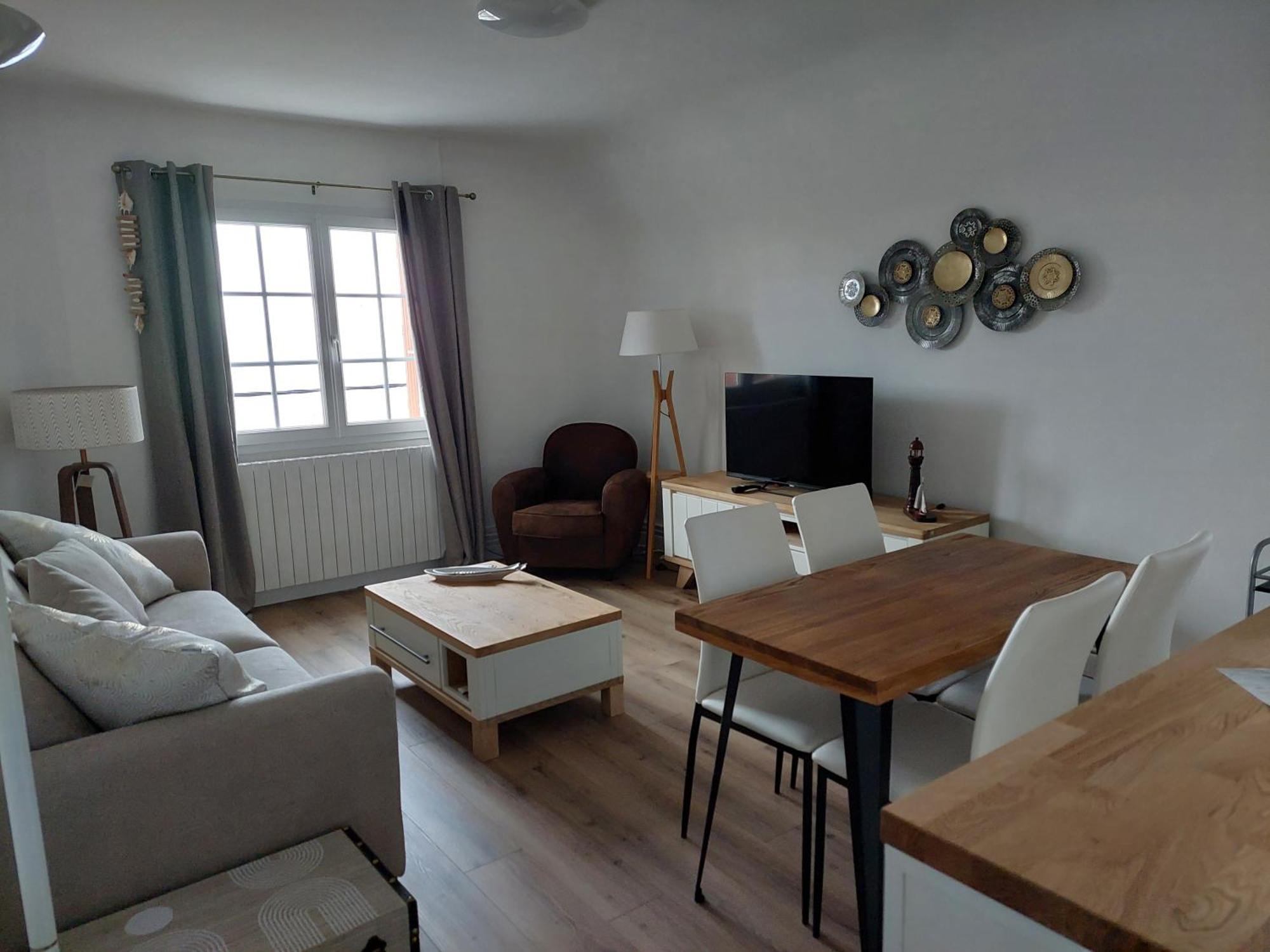 Au Gre Des Marees 2 Appartement Face A La Mer 2Eme Etage Ault Esterno foto